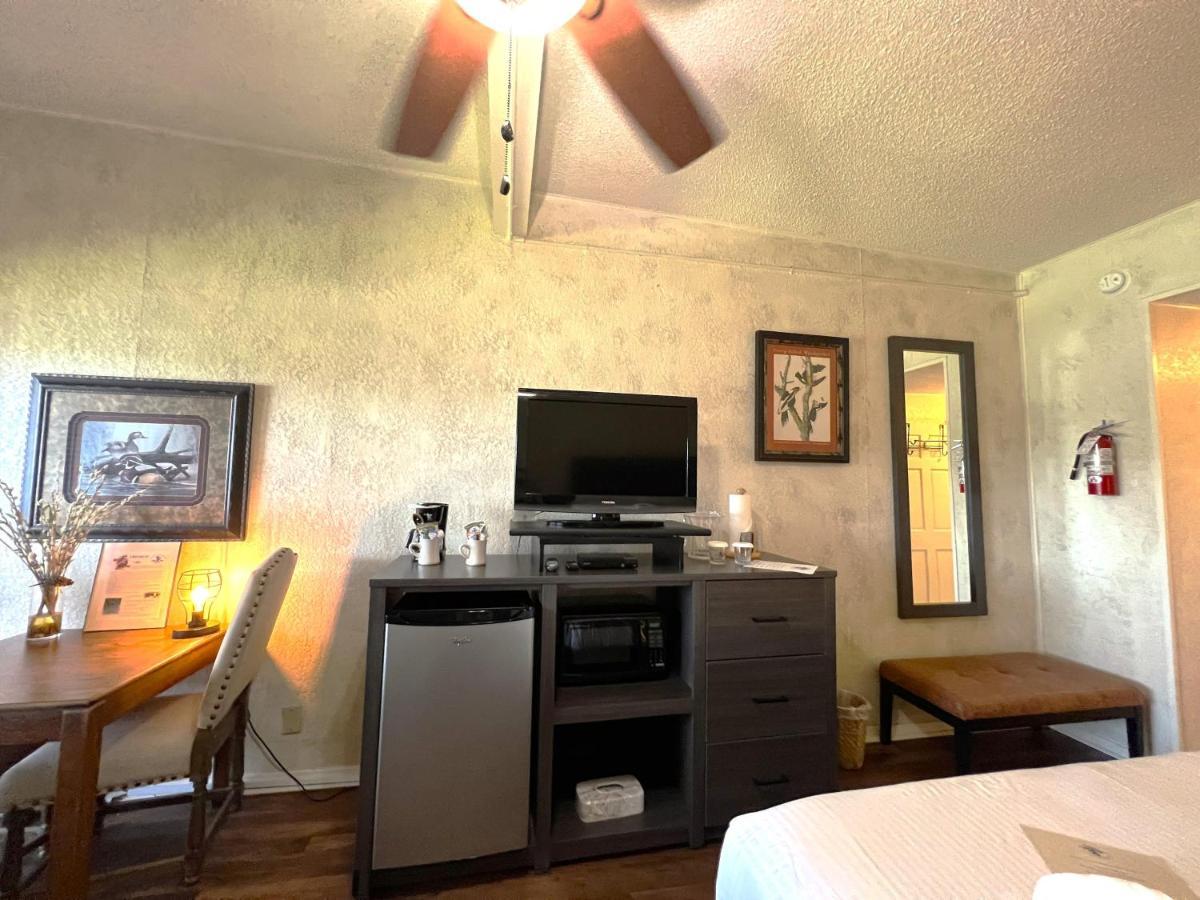 Mountain Harbor Queen Guest Room On Lake Ouachita Mount Ida ภายนอก รูปภาพ